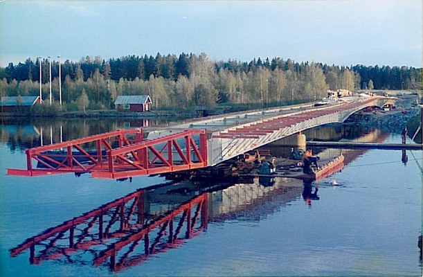 Bridge Launching - Fjällsjöälven, Sweden