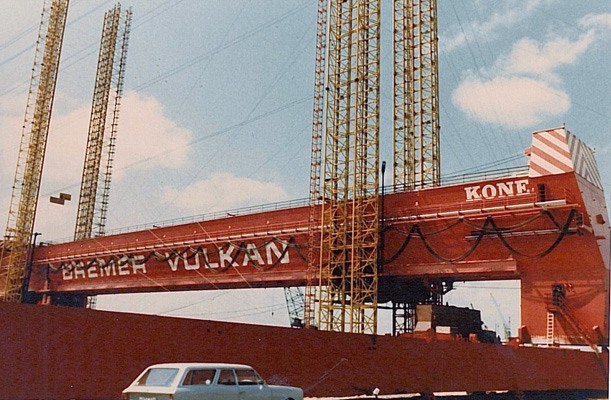 Lifting of Crane - Subic, Phillipines