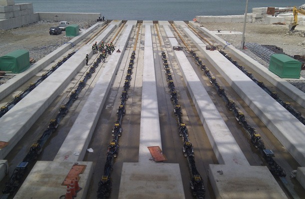 Transfer of Caissons - Samchuk, Korea